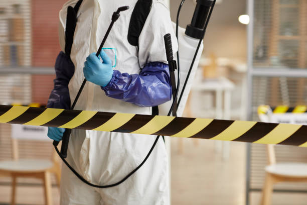 Professional Blood Cleanup technician working in Ridgewood, IL
